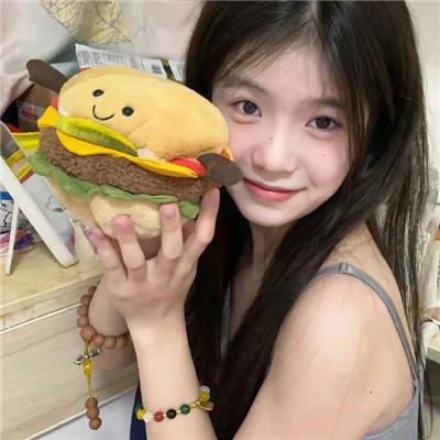 她是我爸爸